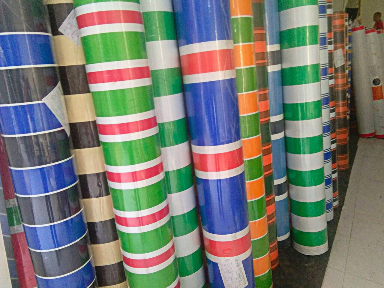 bat-nhua-pvc Bạt mái hiên di động